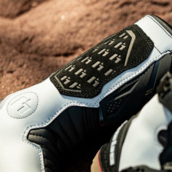 画像4: HEBO　TECHNICAL3.0MICROブーツ (4)