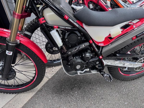 画像3: エキパイカーボンヒートガード　ロングタイプ/TENACI-WONG 200L用 (3)