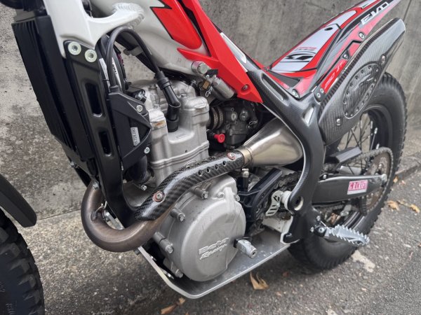 画像6: 2020 BETA　EVO4T250改/300　中古車 (6)